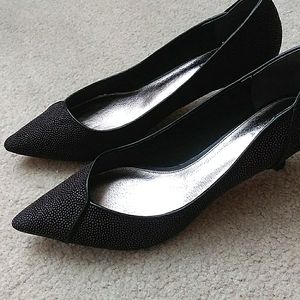 Adrienne Papell gorgeous classy pumps